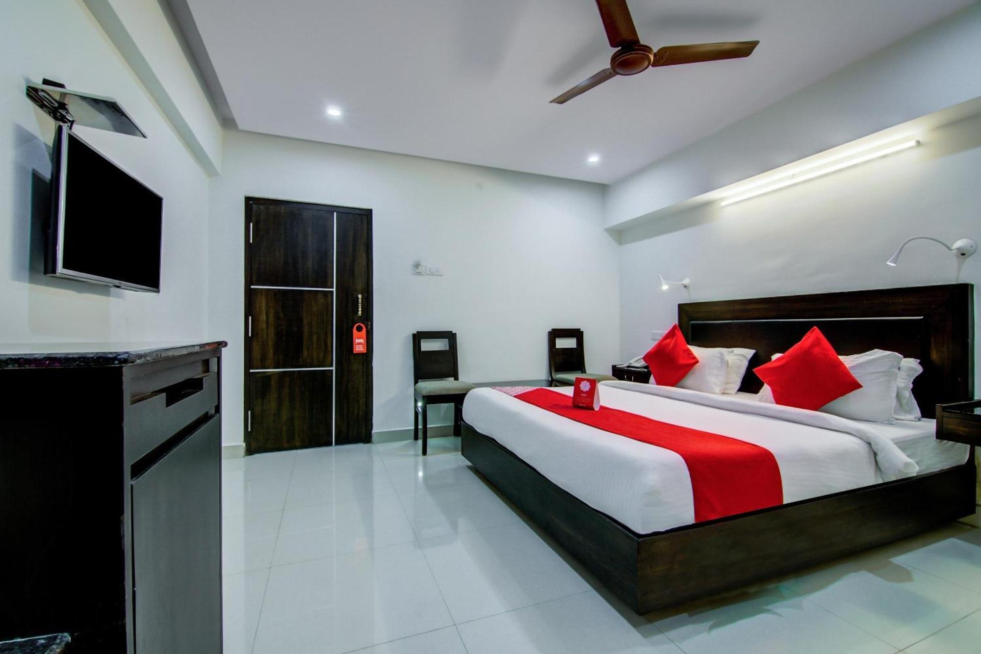 Super Collection O Ramachandra Residency Kurmannapalem Екстер'єр фото